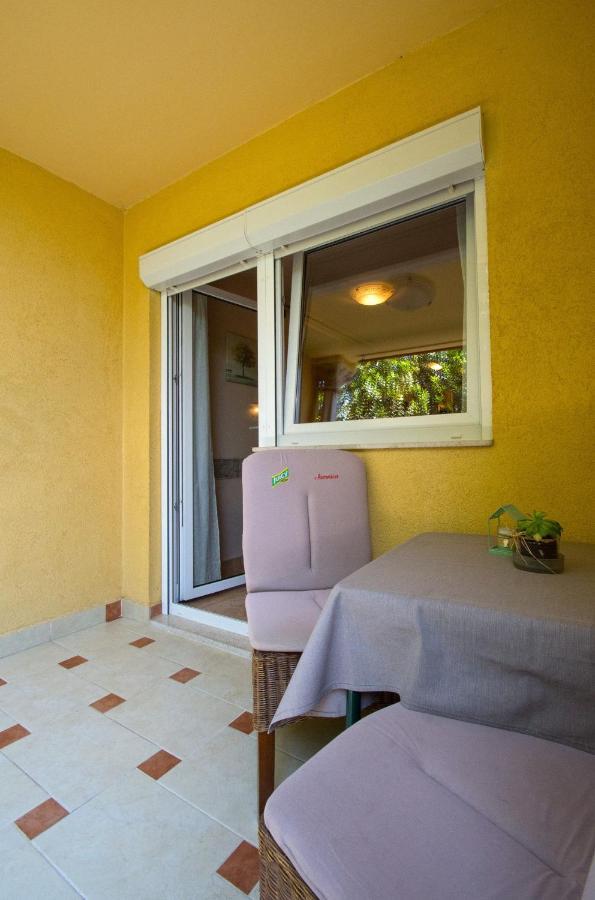 Studio Oaza 1 Dramalj Exterior foto